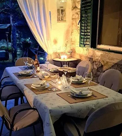 Ferienhaus Stone House With Garden Laganini Zlarin