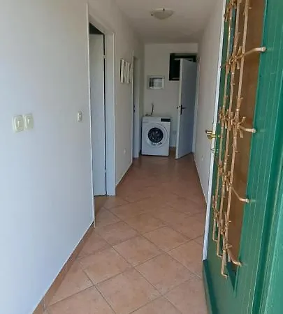 Hébergement de vacances Stone House With Garden Laganini *