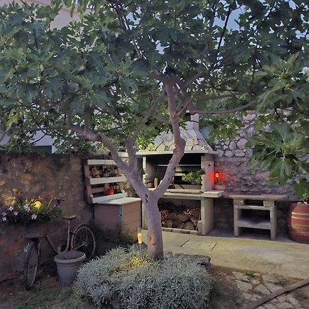 Stone House With Garden Laganini * Zlarin