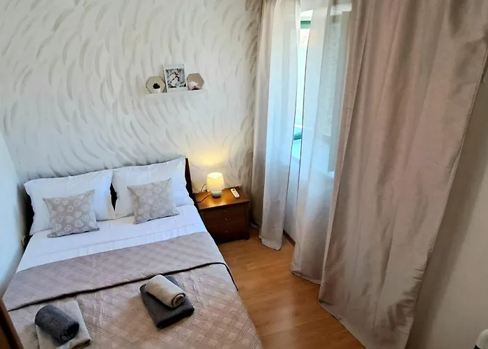 Stone House With Garden Laganini Zlarin